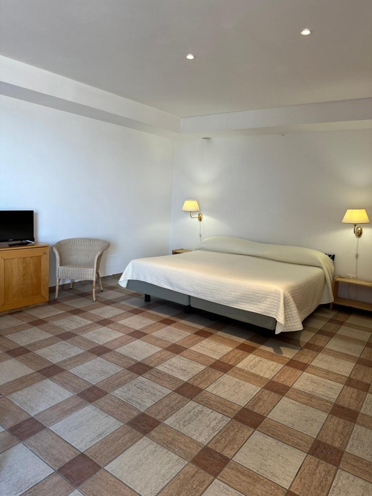 Nauthotel Grado Exterior photo