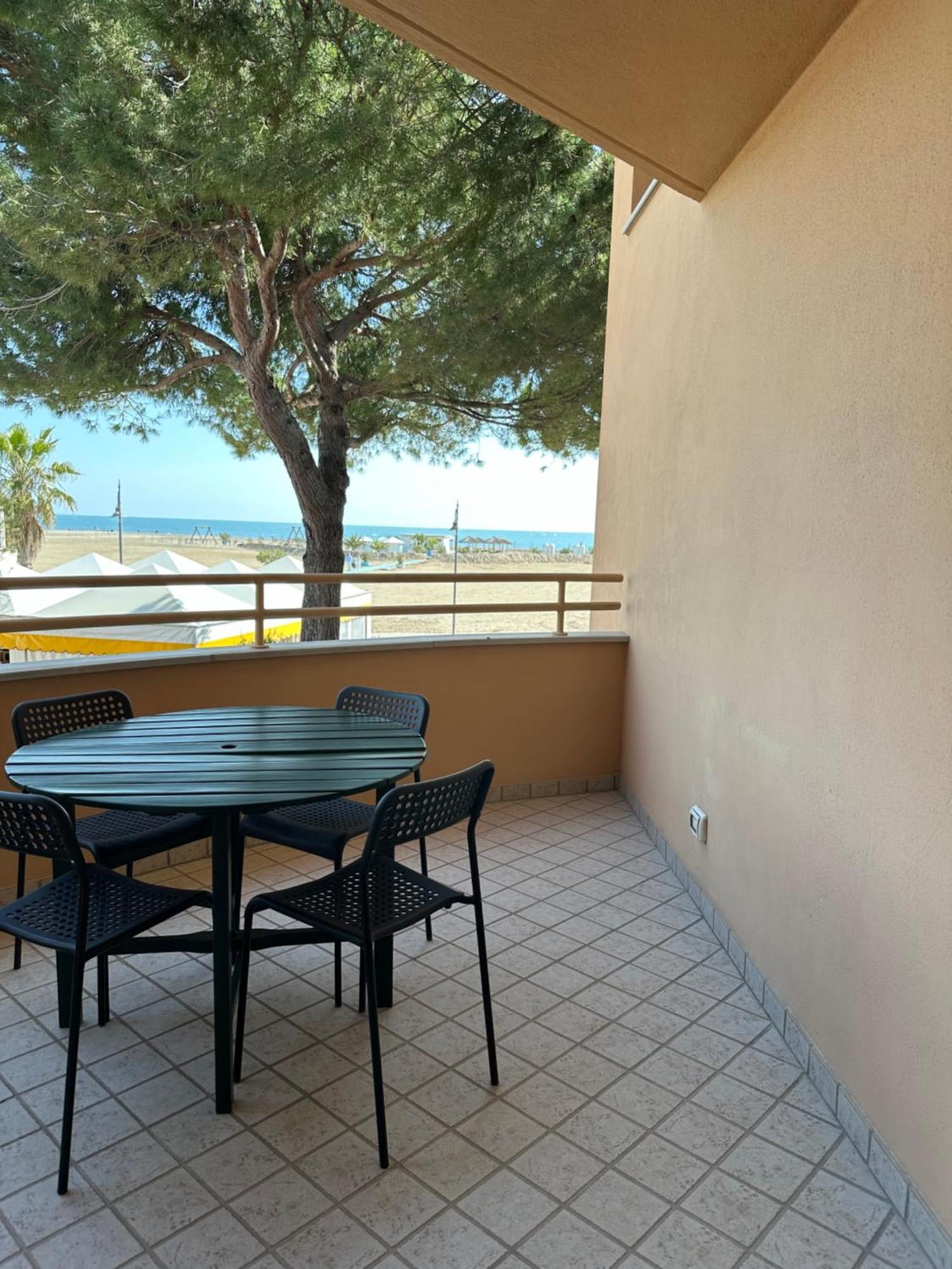 Nauthotel Grado Exterior photo